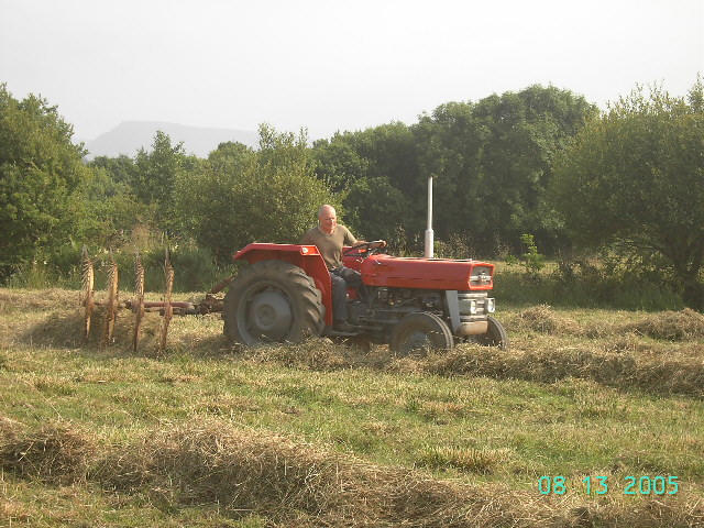 ランベリス Tyddyn Perthi Farmヴィラ エクステリア 写真